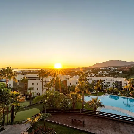 Apartamento Luxury Escape - Flamingos Golf Retreat *