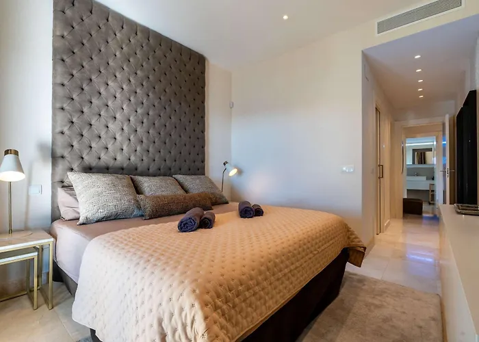 Apartamento Luxury Escape - Flamingos Golf Retreat