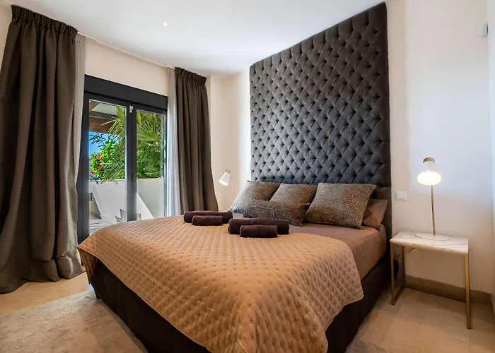 Luxury Escape - Flamingos Golf Retreat Estepona