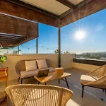 Apartment Luxury Escape - Flamingos Golf Retreat