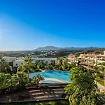 Apartment Luxury Escape - Flamingos Golf Retreat *