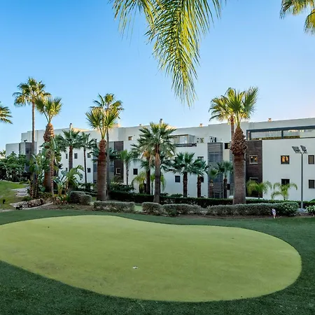 Luxury Escape - Flamingos Golf Retreat Διαμέρισμα *